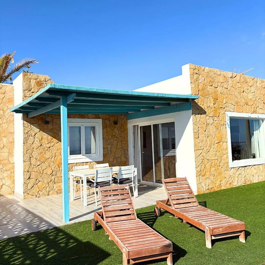 Beachfront Villa - La Casa Del Mar コラレホ